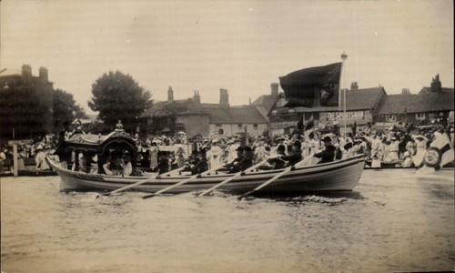 Henley state barge stanley - state,
