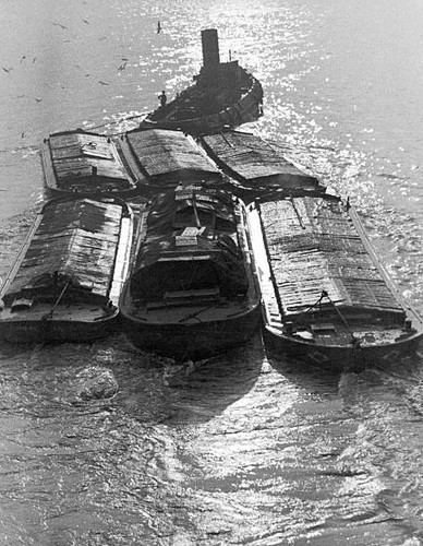 Scene showing barges the - barges,
