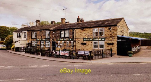 Photo 6x4 rodley - barge, public