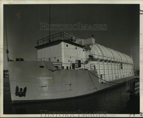 1963 press photo - 1963, barge